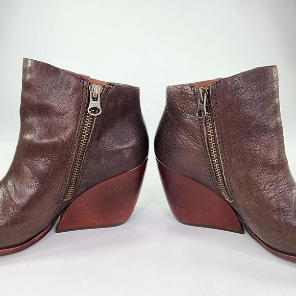 Kork-Ease Natalya High Heel Bootie US 6.5 M Brown Leather Zip Boots - Picture 8 of 10